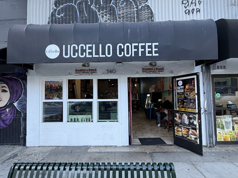 Cafe Uccello