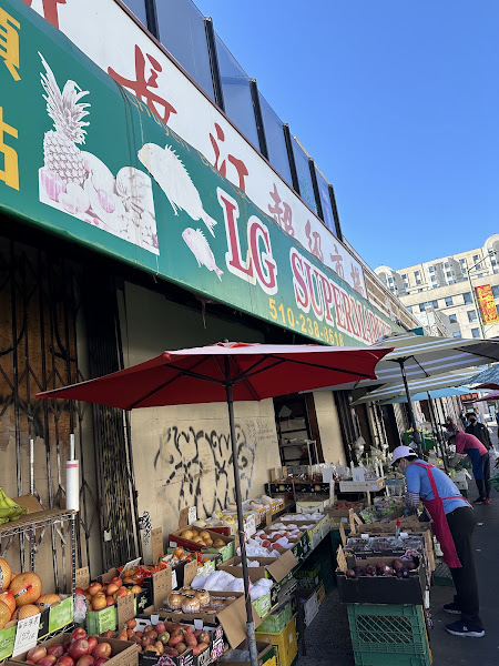 LG Supermarket
