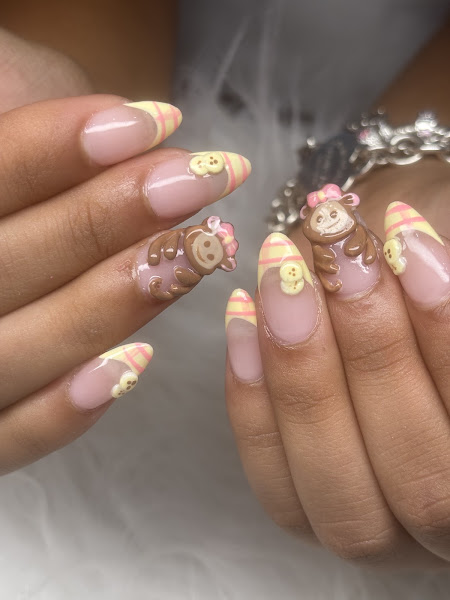 Fam Nail Spa 2