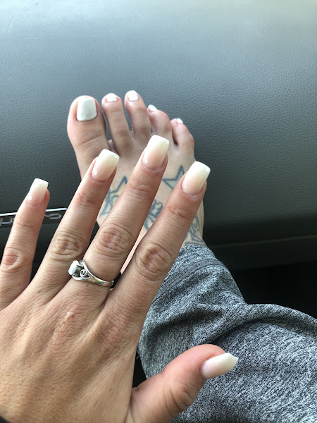 T & T Nails 2