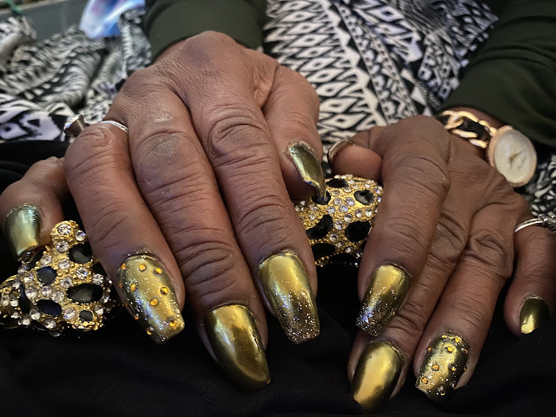 Kim Nails 3