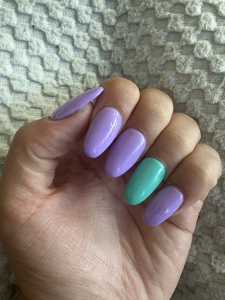 Ann & Amy Nails 2