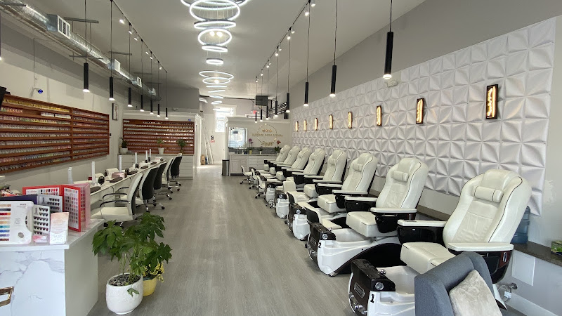 Blossom nails lounge 3