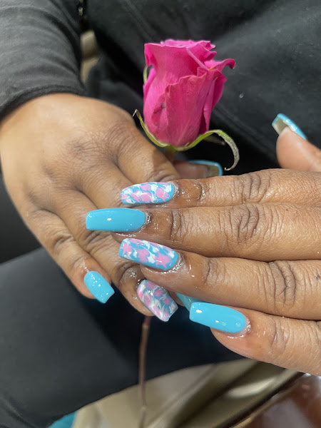 Tip Top Nails 3