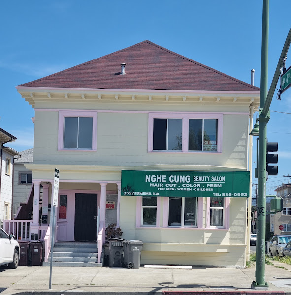 Nghe-Cung Salon 2
