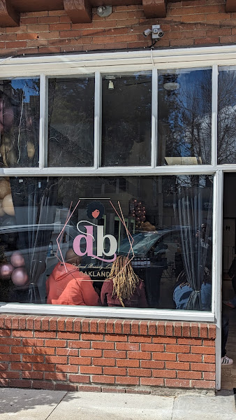 Defined Beauty Lounge Oakland 3