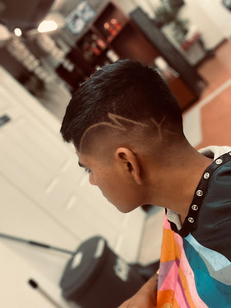 Las Americas Hair Dresser 2
