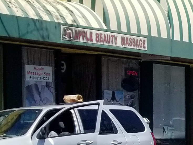 Apple Massage Spa 4