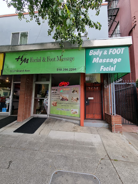 HM FACIAL & FOOT MASSAGE