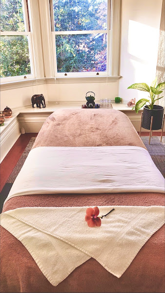 Urban Temple Facial Therapies & Reiki Center 2