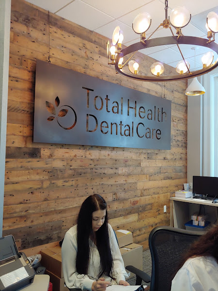 Total Health Dental Care - Old Oakland Office on Broadway, Oakland 3