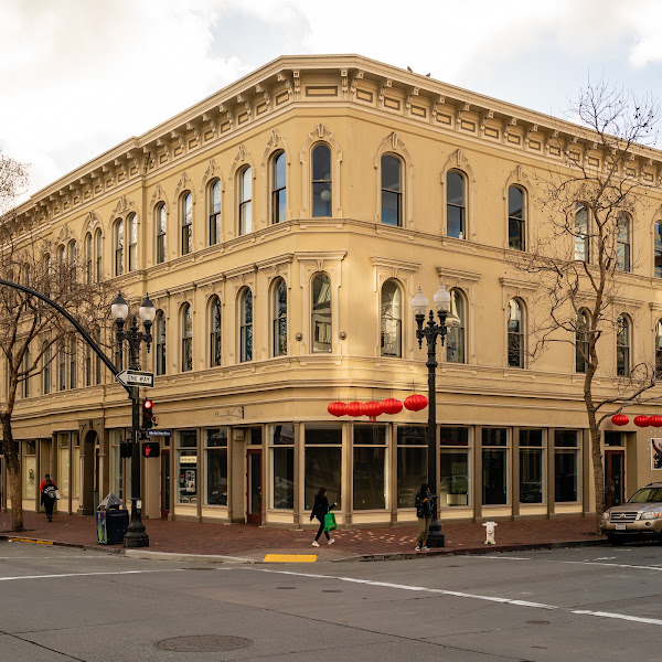 Total Health Dental Care - Old Oakland Office on Broadway, Oakland 4