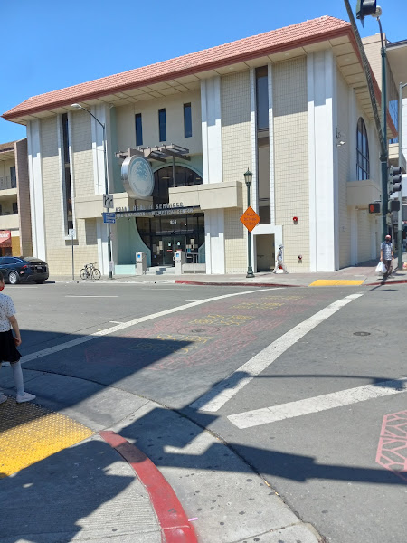 Asian Health Services Rolland & Kathryn Lowe Medical Center 5