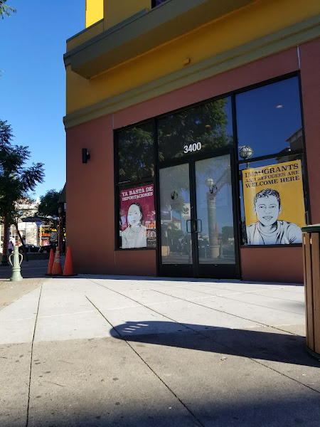 Centro Legal De La Raza 3