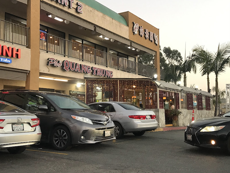 Pho Quang Trung 1