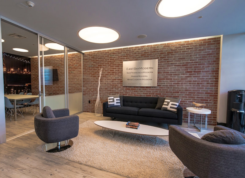 Metro Bay Realty