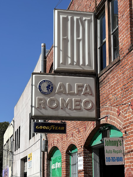 Johnny's Auto Repair Shop 5
