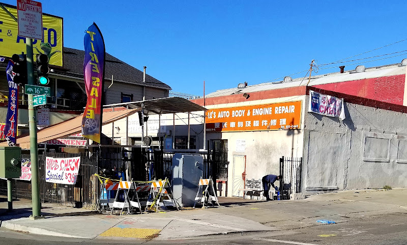 Le's Auto Body & Engine Repair 2