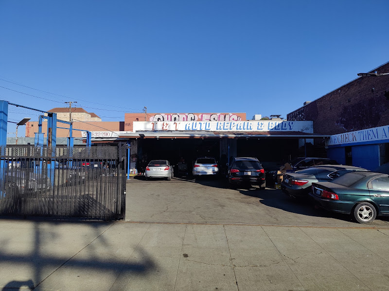 T & T AUTO REPAIR & BODY
