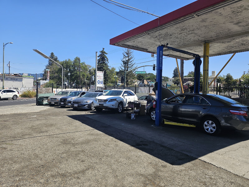 East Bay Auto Repair & Towing