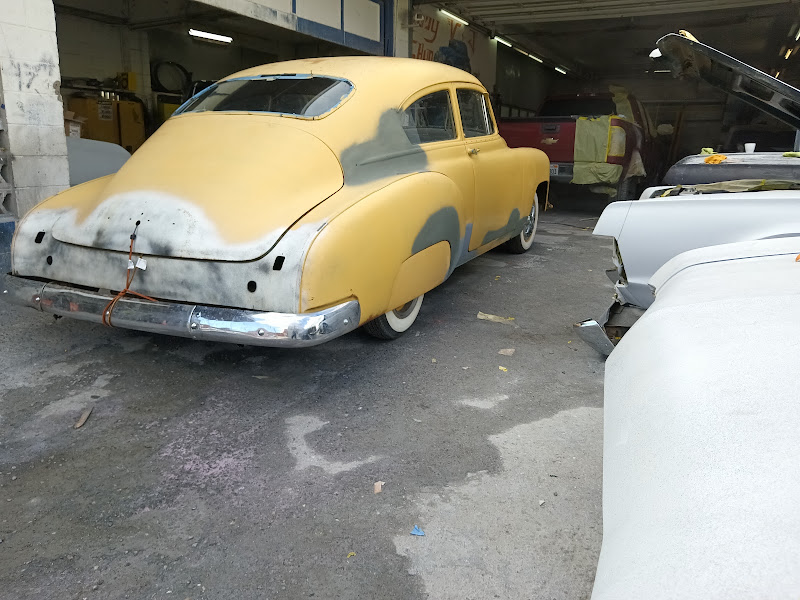 V & J's Auto Body 2