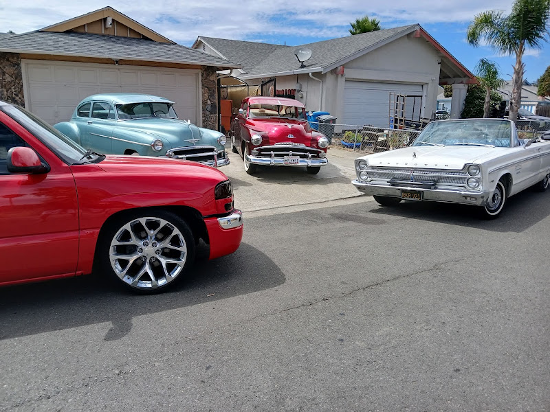 V & J's Auto Body 3