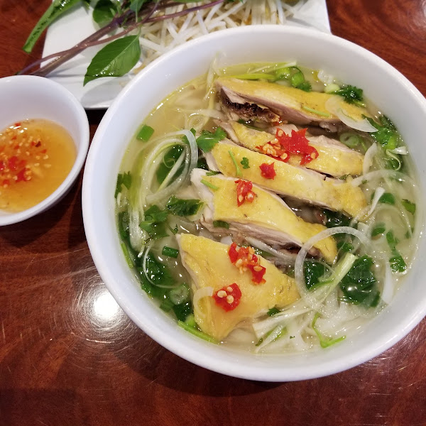 Phở Gà Hải Vân 3