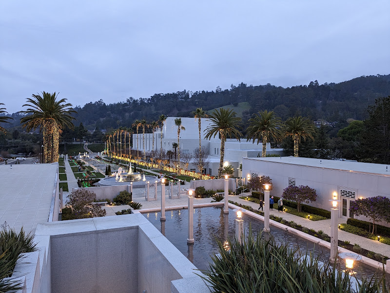 Oakland California Temple 4