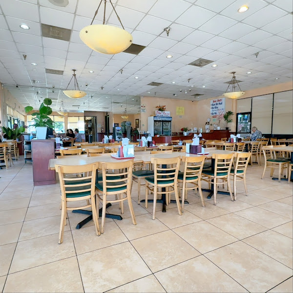Phở Vie Restaurant 4