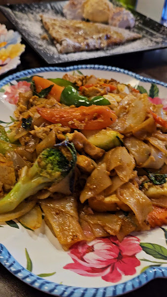 Le Moose Crepe Cafe & Thai Restaurant - Thai Food Fremont | Catering Fremont 2