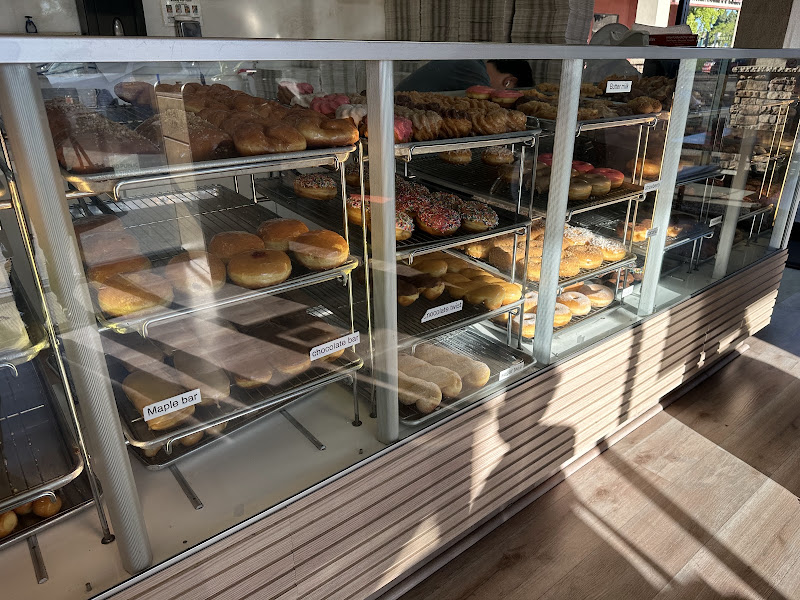 Vasy's Donut Shop 3