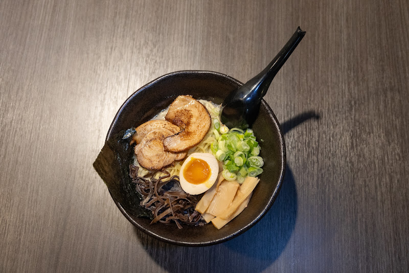 UMI TEA & RAMEN 3