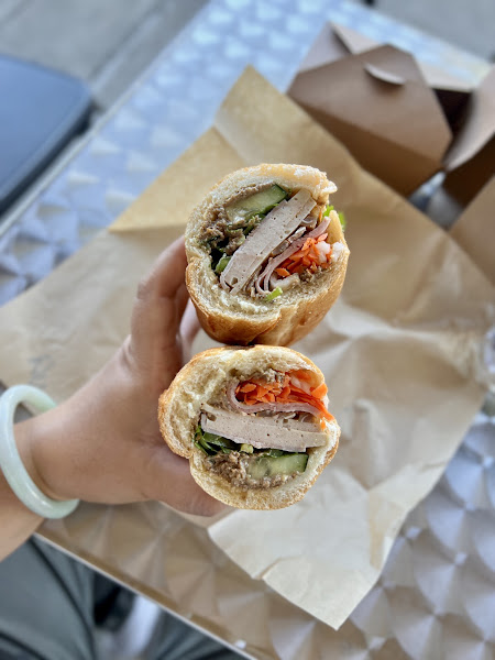 Relo Vietnamese Sandwich and Coffee 2