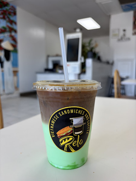 Relo Vietnamese Sandwich and Coffee 4