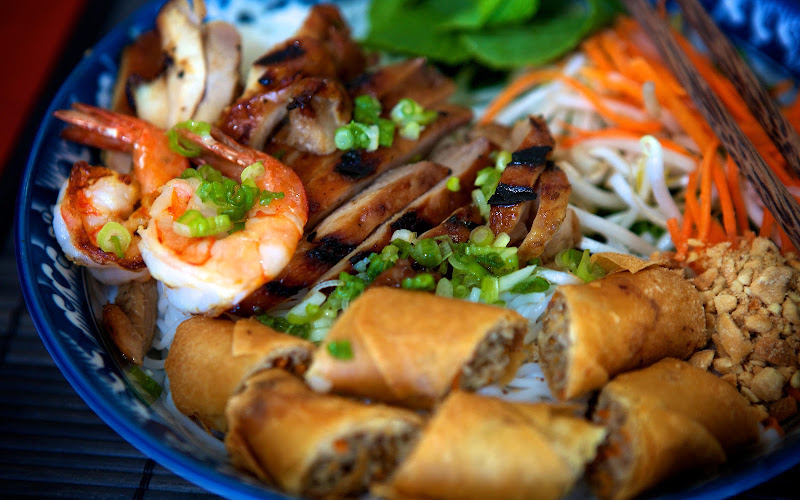 Le Paradis & La Patisserie | French • Vietnamese 2