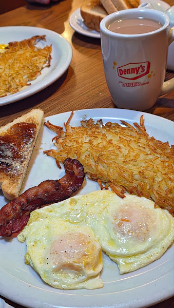 Denny's Restaurant 4