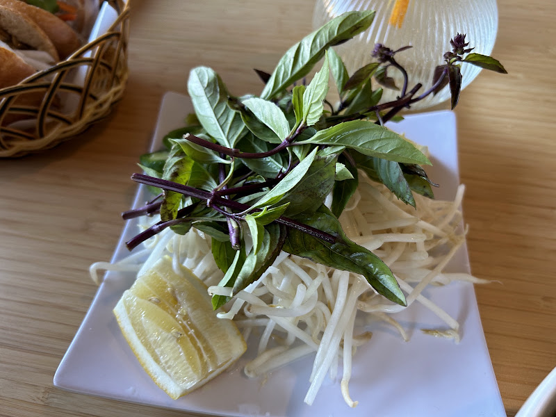 Pho & Banh Mi Los Altos 4