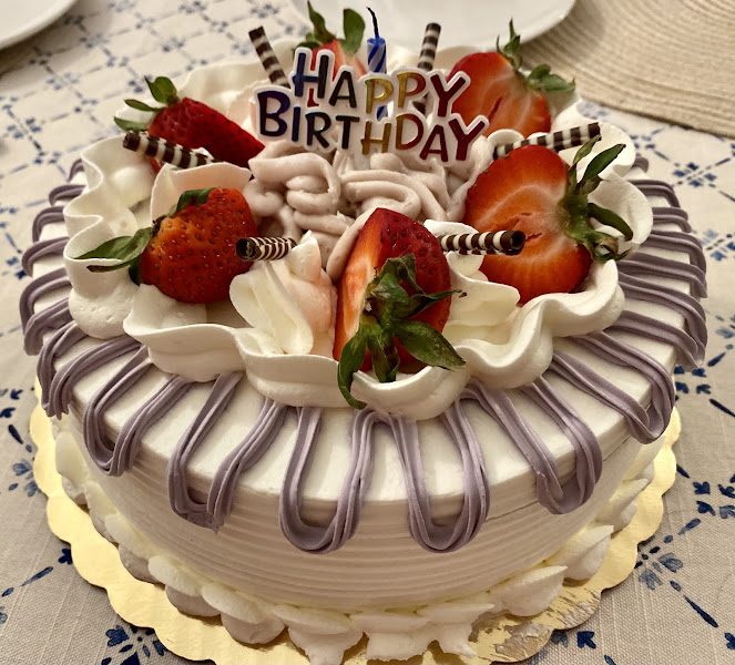 La More Bakery 2