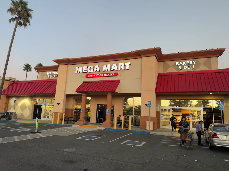MEGA MART