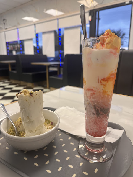 Kabul Icy Treats Cafe شیریخ و‌ژاله 4