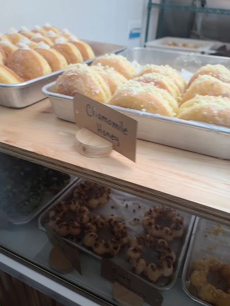 Doughweime Bakery & Café 2