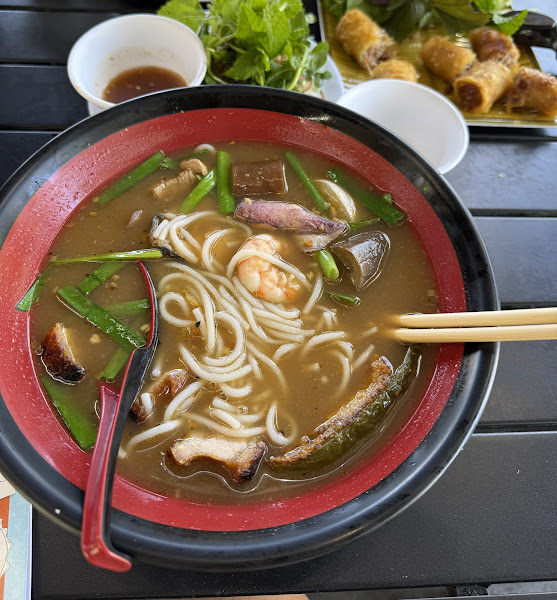 Sai Gon Xua Cafe and Restaurant 3