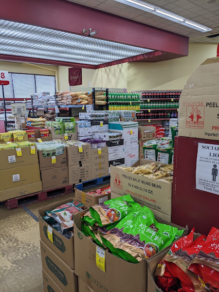 Lion Supermarket 4