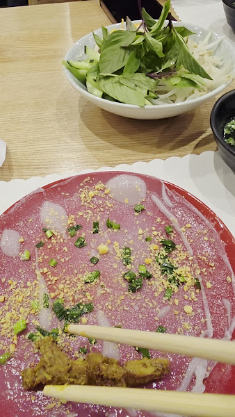 Quan Nhii Restaurant 2