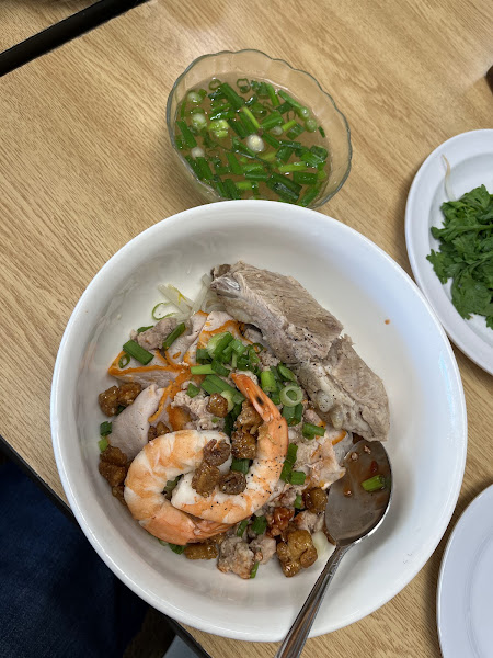 Quán Cả Cần - Bánh Bao & Hủ Tiếu Mỹ Tho 5
