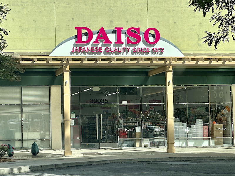 Daiso - Japanese Household Goods 1