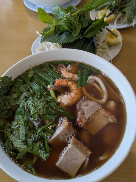 Kasey's Noodle & Grill 4