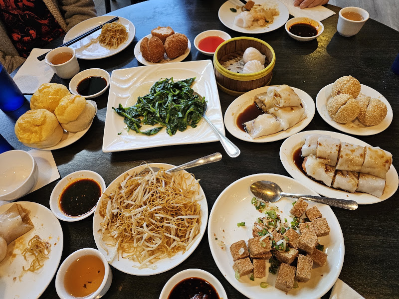 B K's Bistro 3