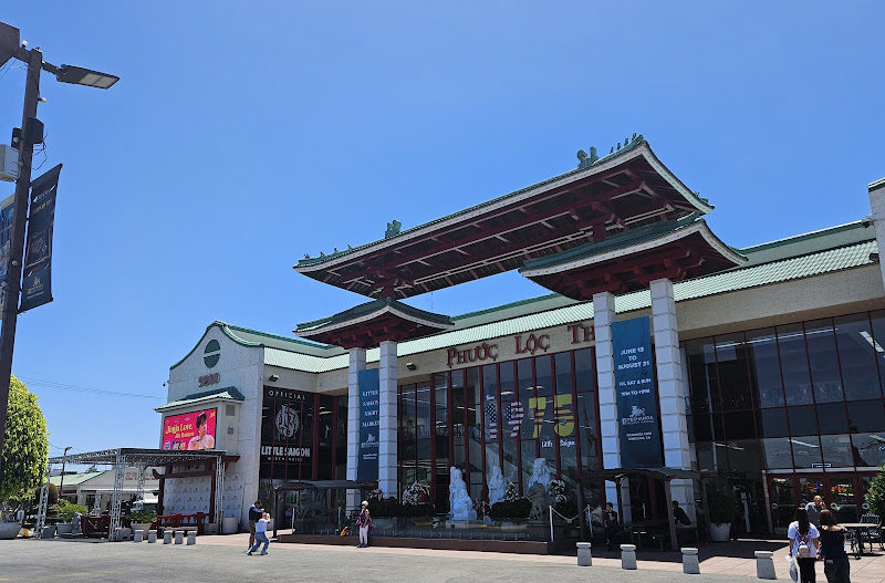 Little Saigon 4