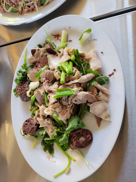 Bình Minh Restaurant 5